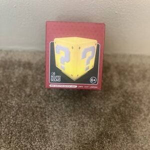 Mario Cart Question Mark Light With Animation/Sound